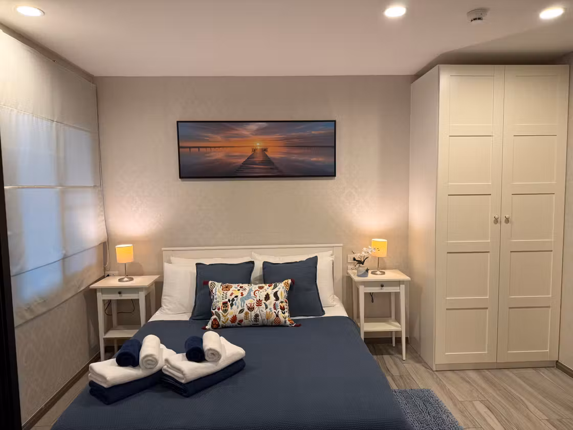 Bedroom in apartment C406, photo 4